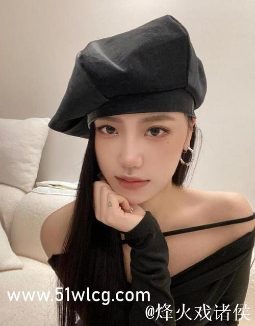 探索zztt38.ccm：揭秘黑料不打烊官网背后的秘密